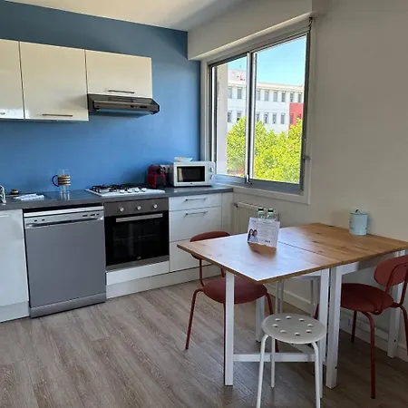 Bleu Mandarine By Prim0 C0nciergerie